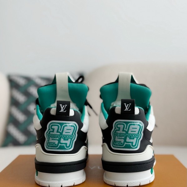 LOUIS VUITTON RUNNER TATIC sneakers
