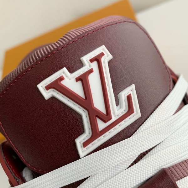 LOUIS VUITTON TRAINER SNEAKERS