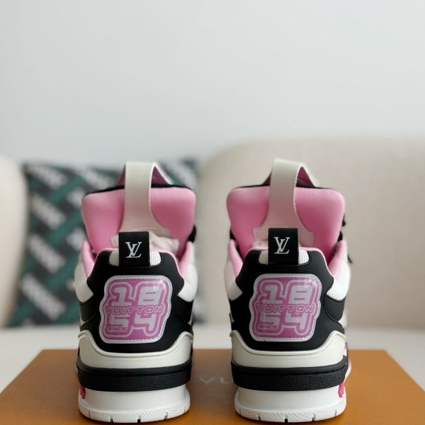 LOUIS VUITTON RUNNER TATIC sneakers