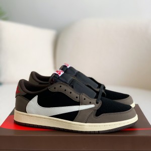 「#1060」Nike AirJordan1 x TravisScott  AJ Low