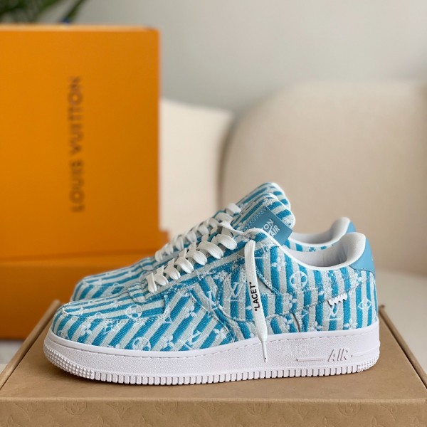 LOUIS VUITTON × NIKE AIR FORCE 1 SNEAKER