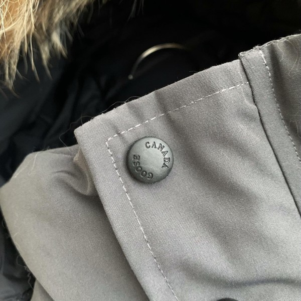 Canada goose parka down jacket