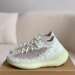 「#1070」Adidas Yeezy Boost 380 Sneakers
