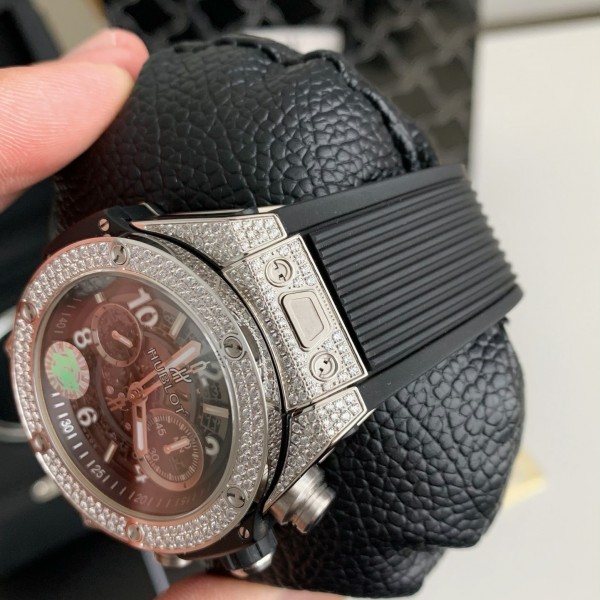 Hublot full diamond chronograph v2 version watch