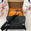 「#1078」Louis Vuitton Classic VOYAGER Small Messenger bag M40511, 33 * 22.5 * 11cm