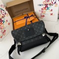 「#1078」Louis Vuitton Classic VOYAGER Small Messenger bag M40511, 33 * 22.5 * 11cm