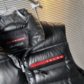 「#3784」Prada classic red label new down vest