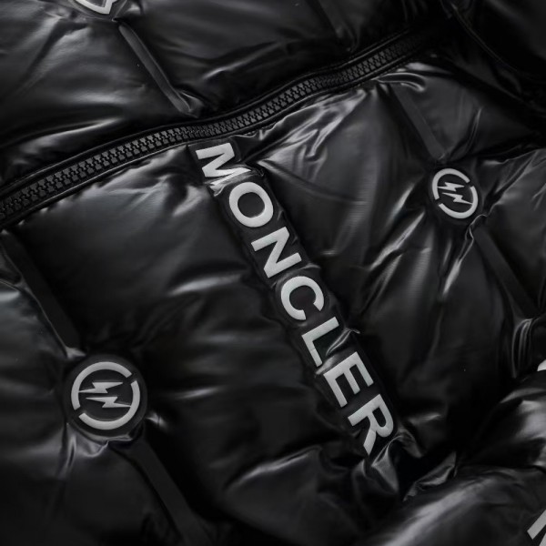 Moncler Fujiwara Hiroshi co-branded full-print letter shiny down jacket