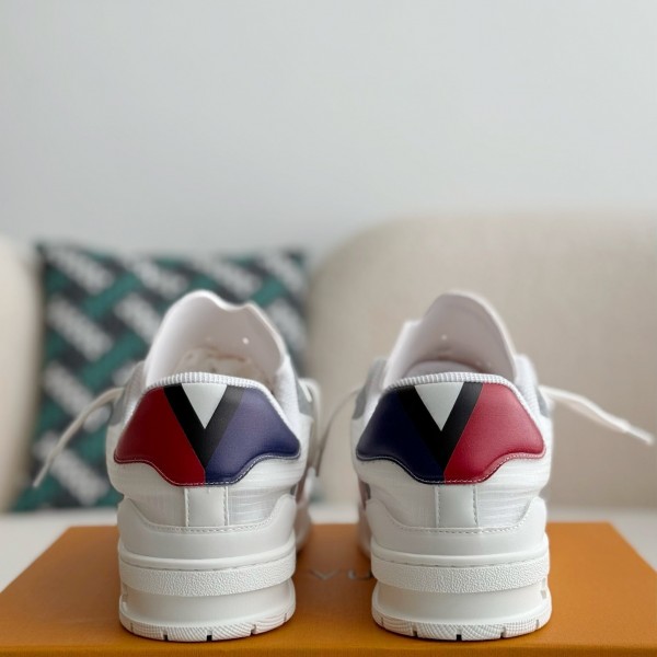 LOUIS VUITTON TRAINER SNEAKERS 37th America