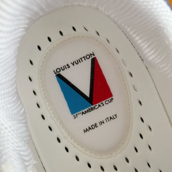 LOUIS VUITTON TRAINER SNEAKERS 37th America