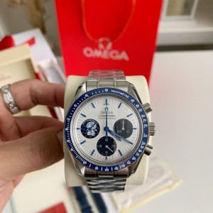 「#3809」Omega Snoopy Award 50m Waterproof Watch, 42mm