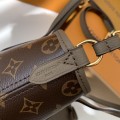 「#3816」Louis Vuitton's new NEVERFULL BANDOULIÈRE INSIDE OUT BB Shopping Bag M12099 Size: 16.5*11*26.5cm