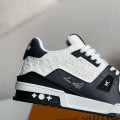 「#706」LOUIS VUITTON TRAINER Sneakers
