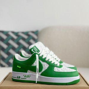 「#318」LOUIS VUITTON × NIKE AIR FORCE 1 Sneaker