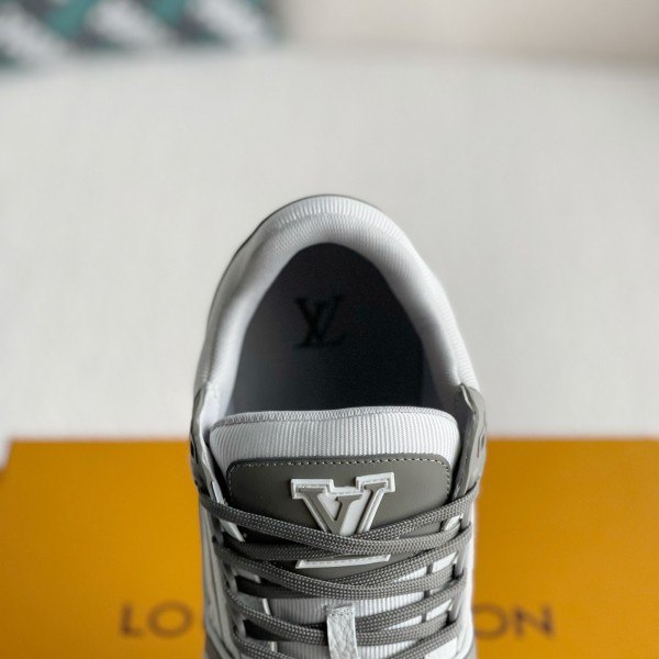LOUIS VUITTON TRAINER 1A8KB8 Sneakers