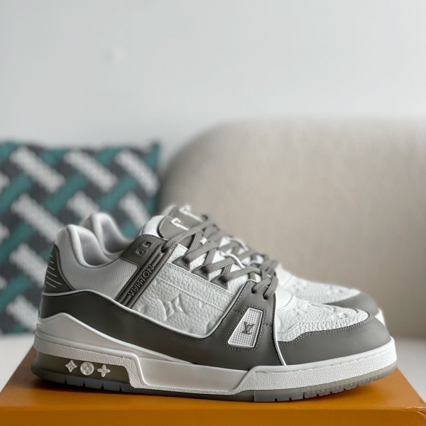 「#300」LOUIS VUITTON TRAINER 1A8KB8 Sneakers