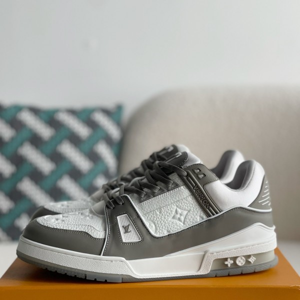 LOUIS VUITTON TRAINER 1A8KB8 Sneakers