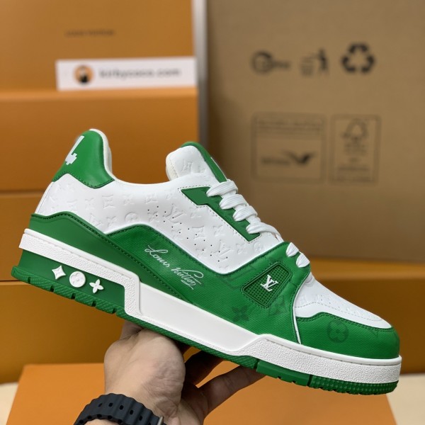 LOUIS VUITTON TRAINER Sneakers