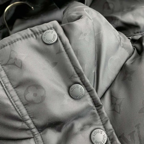 LOUIS VUITTON LOGO Down Jacket