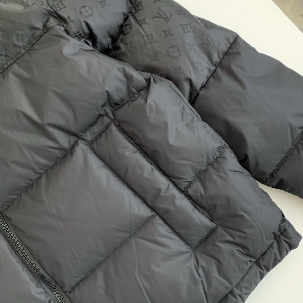 LOUIS VUITTON LOGO Down Jacket