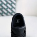 「#3854」 LOUIS VUITTON TRAINER SNEAKERS