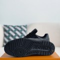 「#3854」 LOUIS VUITTON TRAINER SNEAKERS
