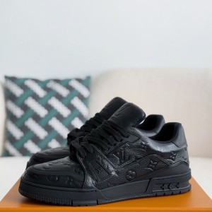 「#3854」 LOUIS VUITTON TRAINER SNEAKERS