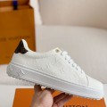 「#970」LOUIS VUITTON TIME OUT SNEAKERS