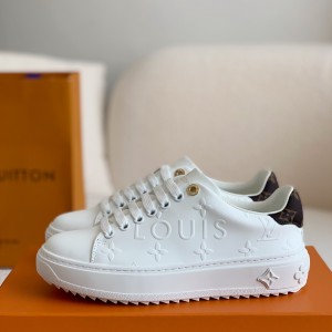 「#1028」LOUIS VUITTON TIME OUT SNEAKERS
