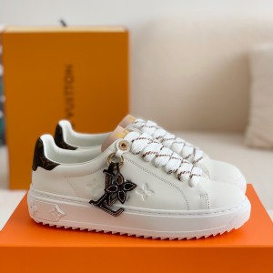 「#884」LOUIS VUITTON TIME OUT SNEAKERS
