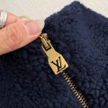 「#3874」Louis Vuitton Embossed leather patch long-sleeve fleece jacket