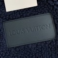 「#3874」Louis Vuitton Embossed leather patch long-sleeve fleece jacket
