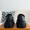 「#3875」 LOUIS VUITTON Cow leatherRound head buckle Casual Shoes