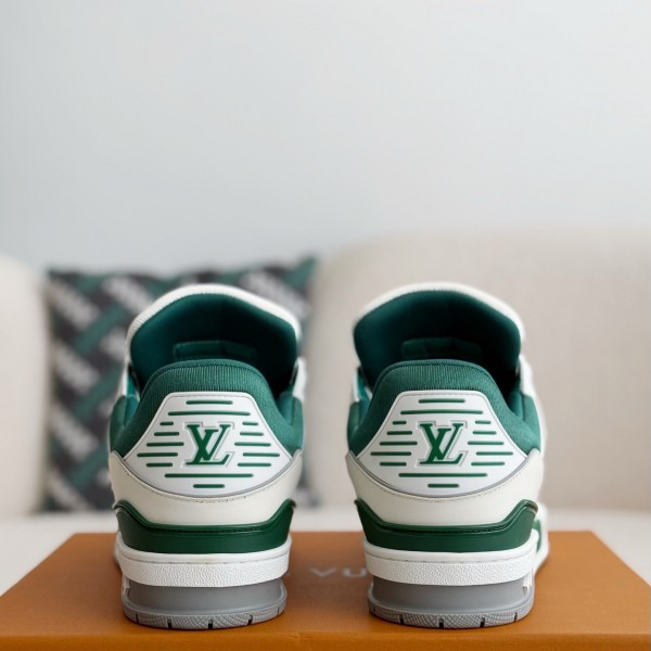 LOUIS VUITTON TRAINER SNEAKERS