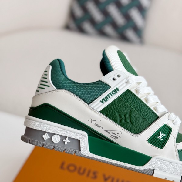 LOUIS VUITTON TRAINER SNEAKERS