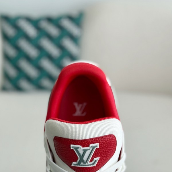 LOUIS VUITTON TRAINER SNEAKERS