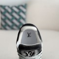 「#3893」 LOUIS VUITTON TRAINER SNEAKERS