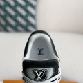 「#3895」 LOUIS VUITTON TRAINER SNEAKERS