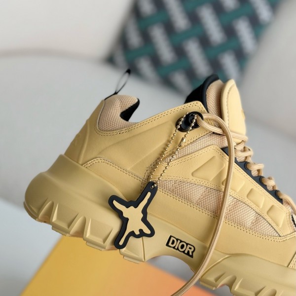 DIOR AND LEWIS HAMIL TON SNEAKER