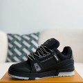 「#3905」 LOUIS VUITTON TRAINER SNEAKERS