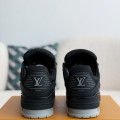 「#3905」 LOUIS VUITTON TRAINER SNEAKERS