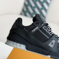 「#3905」 LOUIS VUITTON TRAINER SNEAKERS