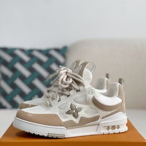 「#945」LOUIS VUITTON Skate Sneakers