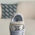 「#3917」 LOUIS VUITTON TRAINER SNEAKERS