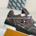 「#3923」 LOUIS VUITTON TRAINER SNEAKERS