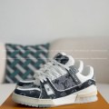 「#3960」LOUIS VUITTON TRAINER SNEAKERS