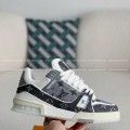「#3960」LOUIS VUITTON TRAINER SNEAKERS