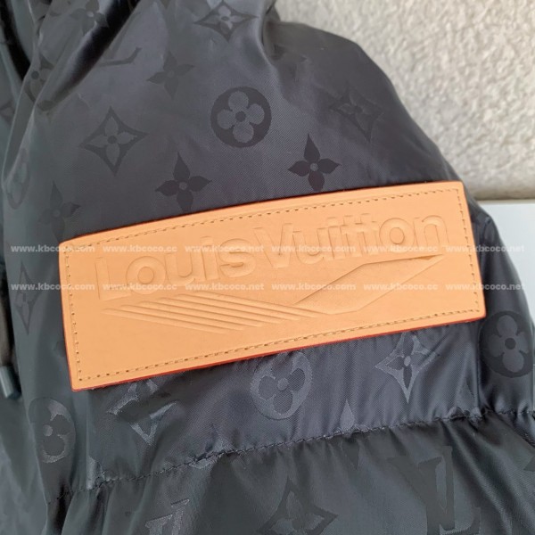 LOUIS VUITTON Skiing Series FW24 Printed Hooded Cotton-Padded Jacket