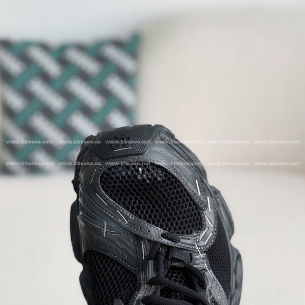 Balenciaga Runner Sneakers