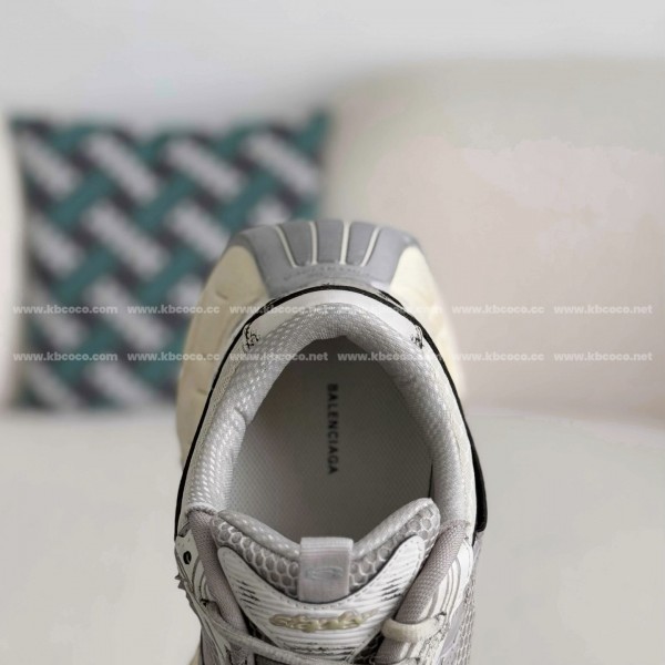 Balenciaga Runner Sneakers